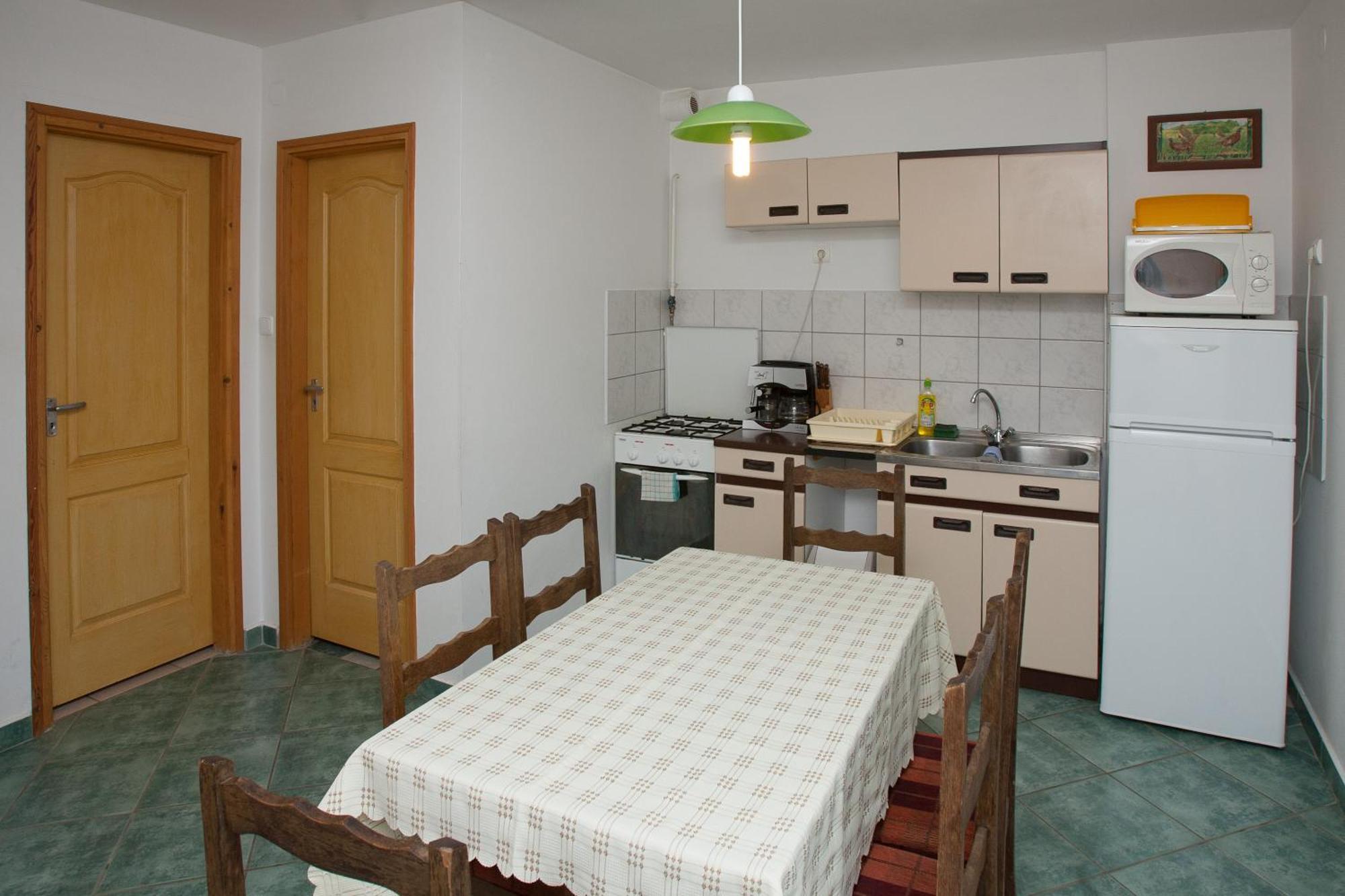Paratlan Apartmanhaz Szilvásvárad Dış mekan fotoğraf